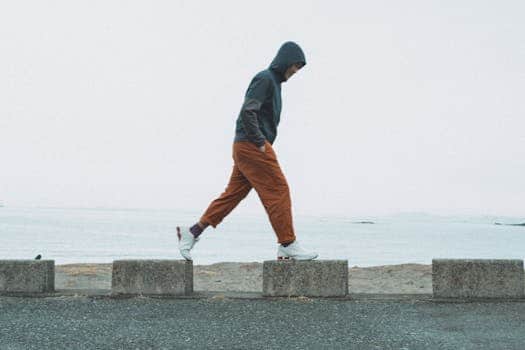 Color-Blocking: How to Master the Trend in 2025