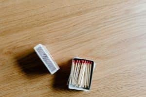 UV Sanitizing Wands for Everyday Items