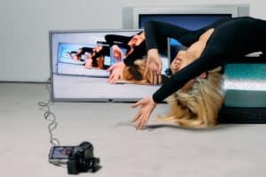 Holographic Displays: The Next Step in Visual Technology
